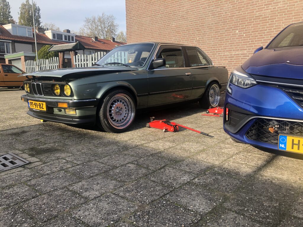 Bmw e30 club